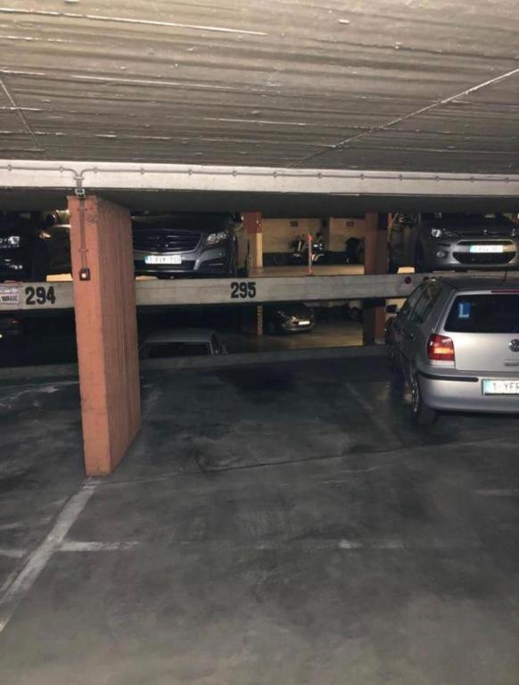 Luxury Apartment With Free Parking أوستيند المظهر الخارجي الصورة